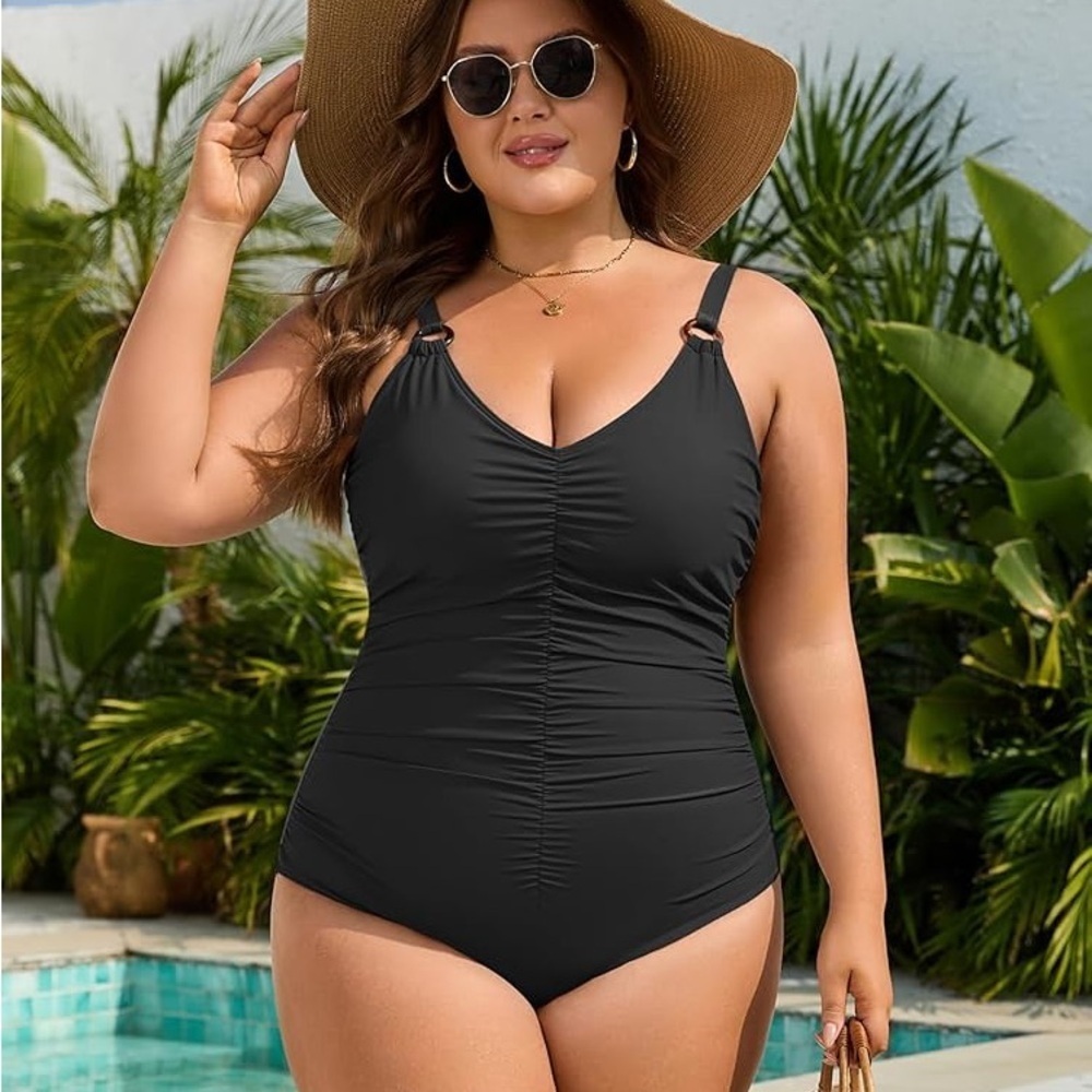 Aidonger Plus Size Swimsuit Women Tummy Control Ruched Suit Slimming Black 2X